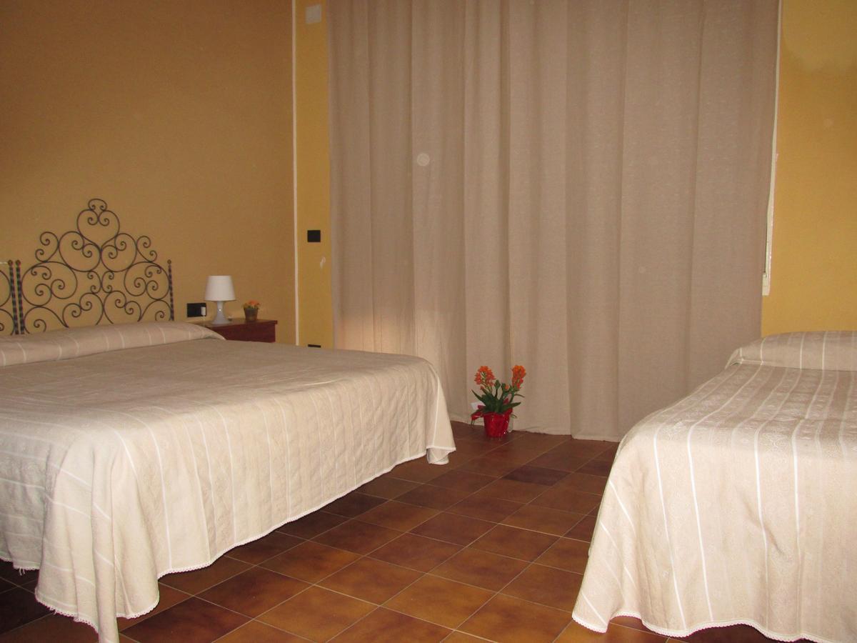 Hotel Panorama Di Sicilia Castelmola Exterior foto