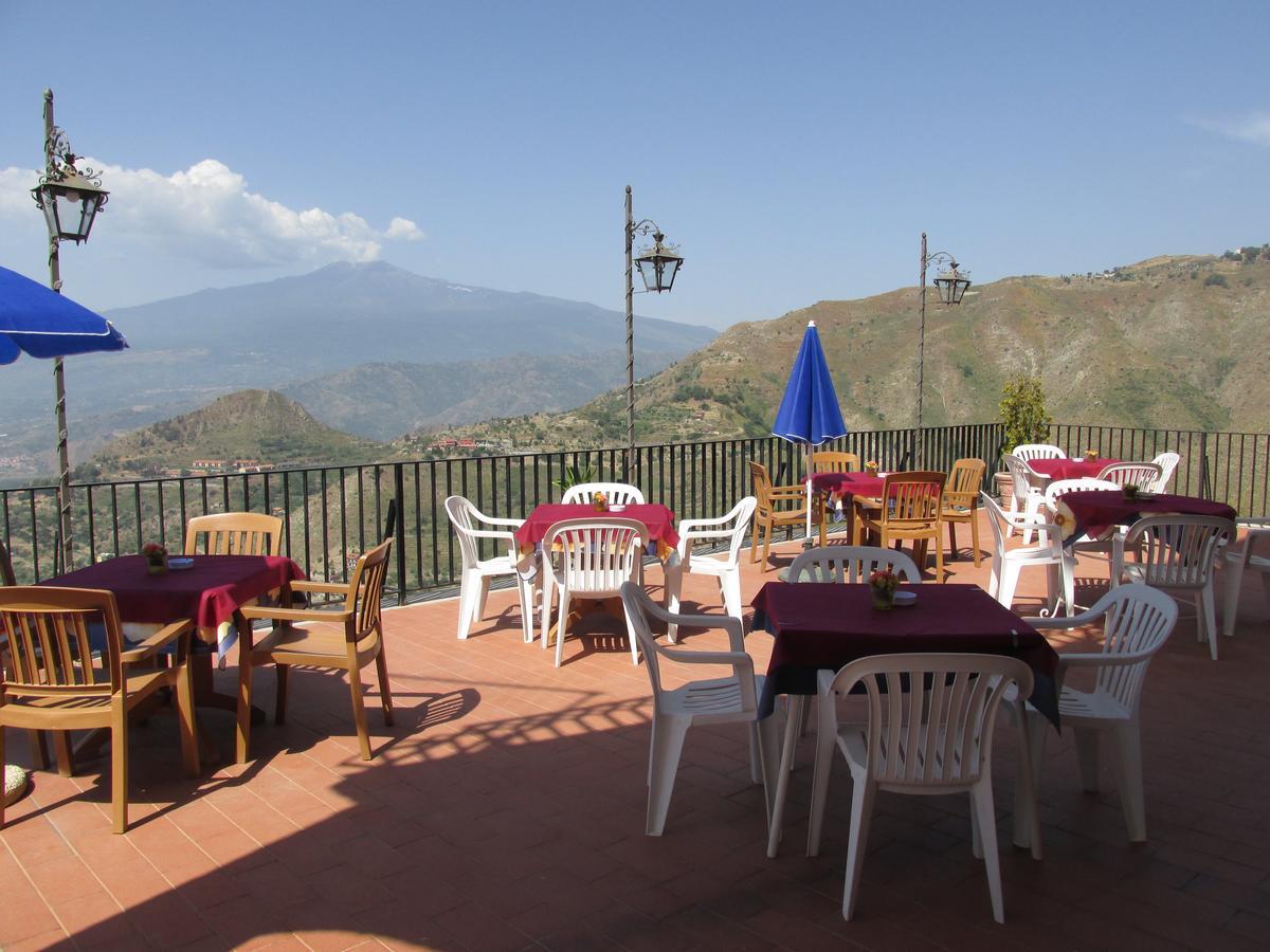 Hotel Panorama Di Sicilia Castelmola Exterior foto