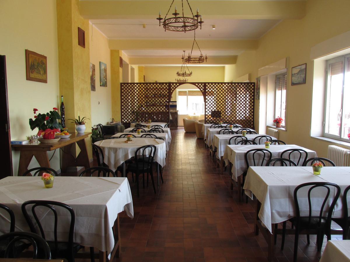 Hotel Panorama Di Sicilia Castelmola Exterior foto